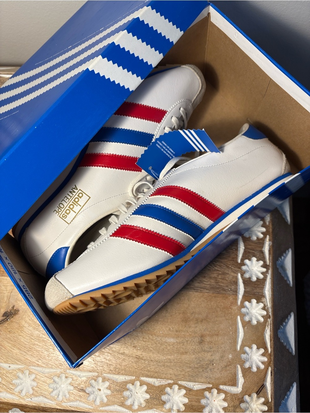 Adidas Antelope Sneakers 7.5 men New in Box